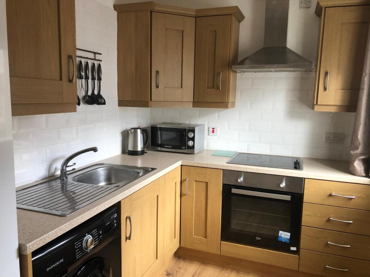 Central Lisburn Duplex Apartment Siren Stays Экстерьер фото