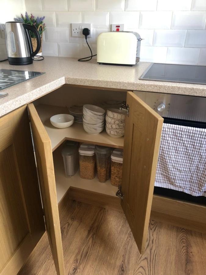 Central Lisburn Duplex Apartment Siren Stays Экстерьер фото